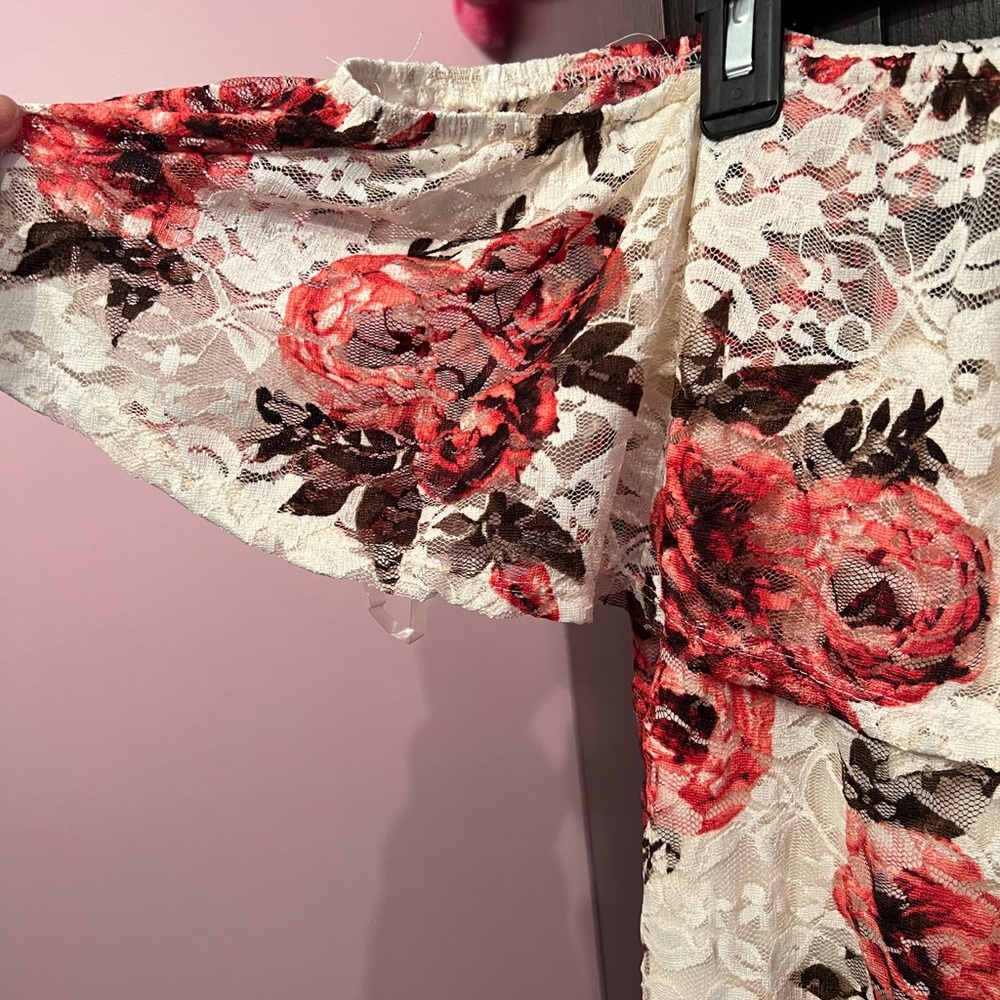 Almost Famous Red and White Floral Lace Midi Dress - Picture 6 of 6